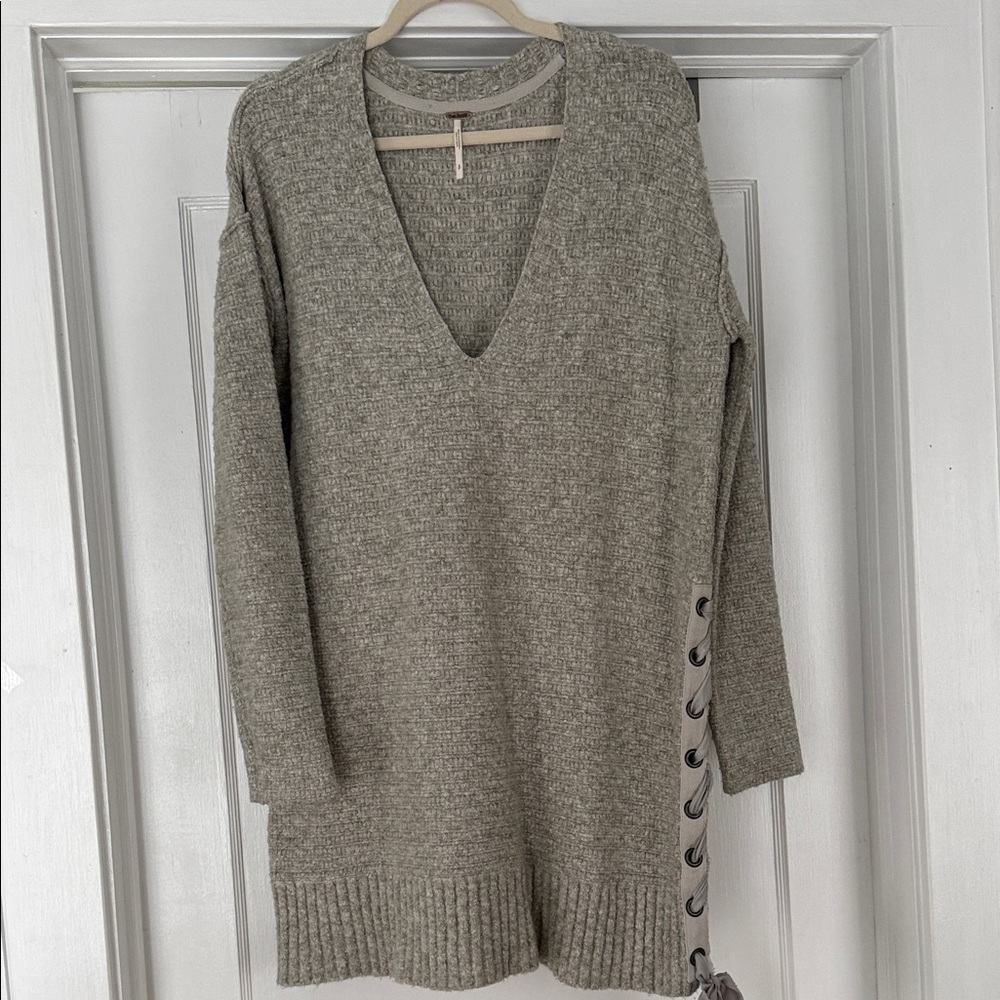 Free People Heather Gray V-Neck Sweater Tunic